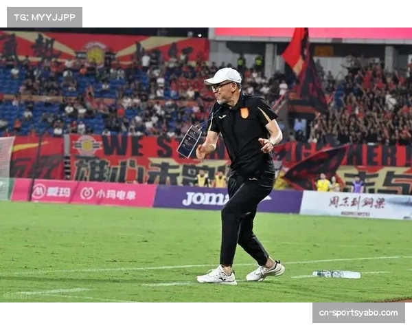 大连原官员履新职正式接管中甲球队或将带队冲超成功 大连原官员履新职正式接管中甲球队或将带队冲超成功